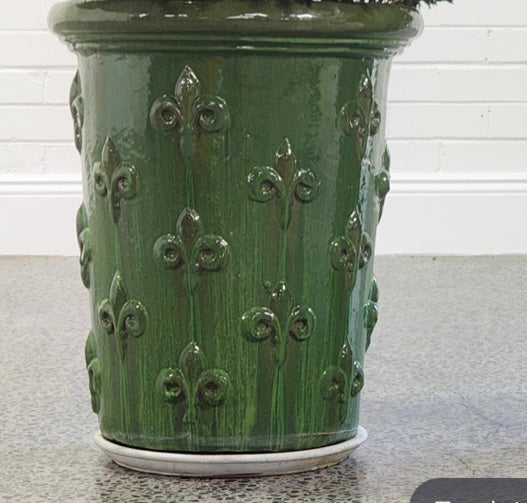 Pair Planters fleur de lys H110 W55