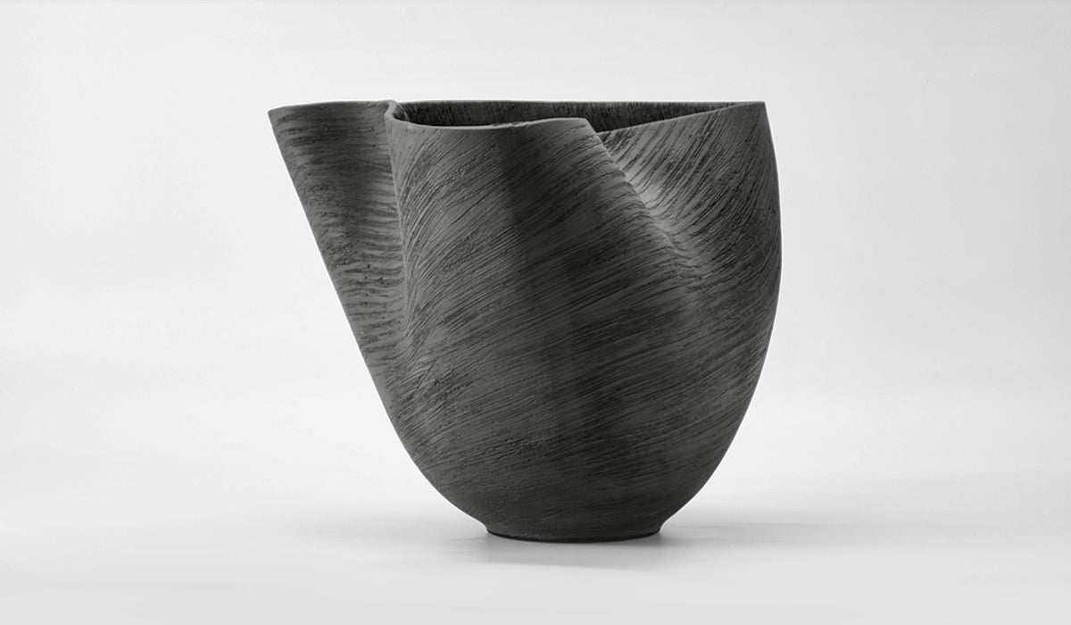 Vase 3D bowl Ami black