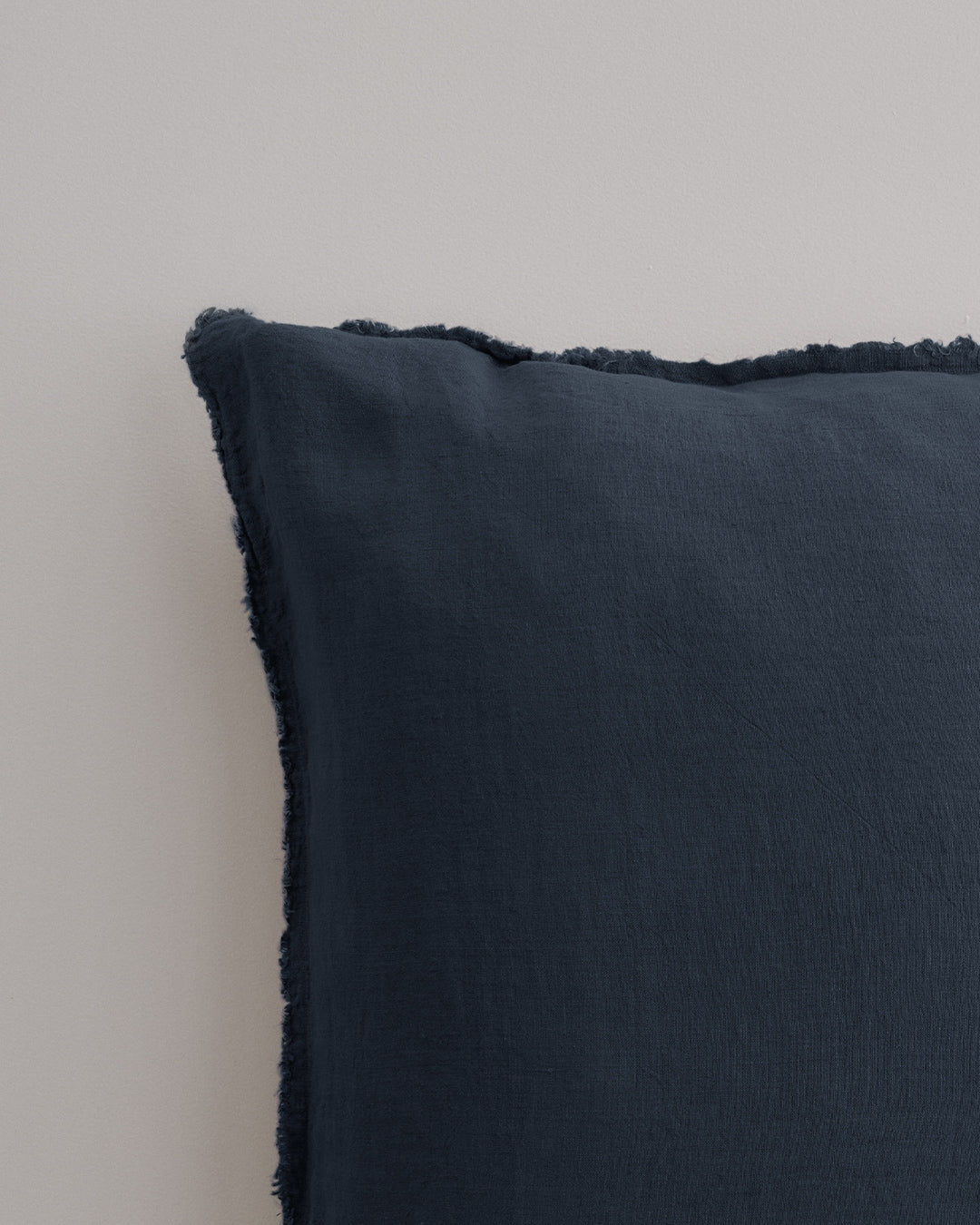 Hale Mercantile Cushion Flocca Linen 50/50