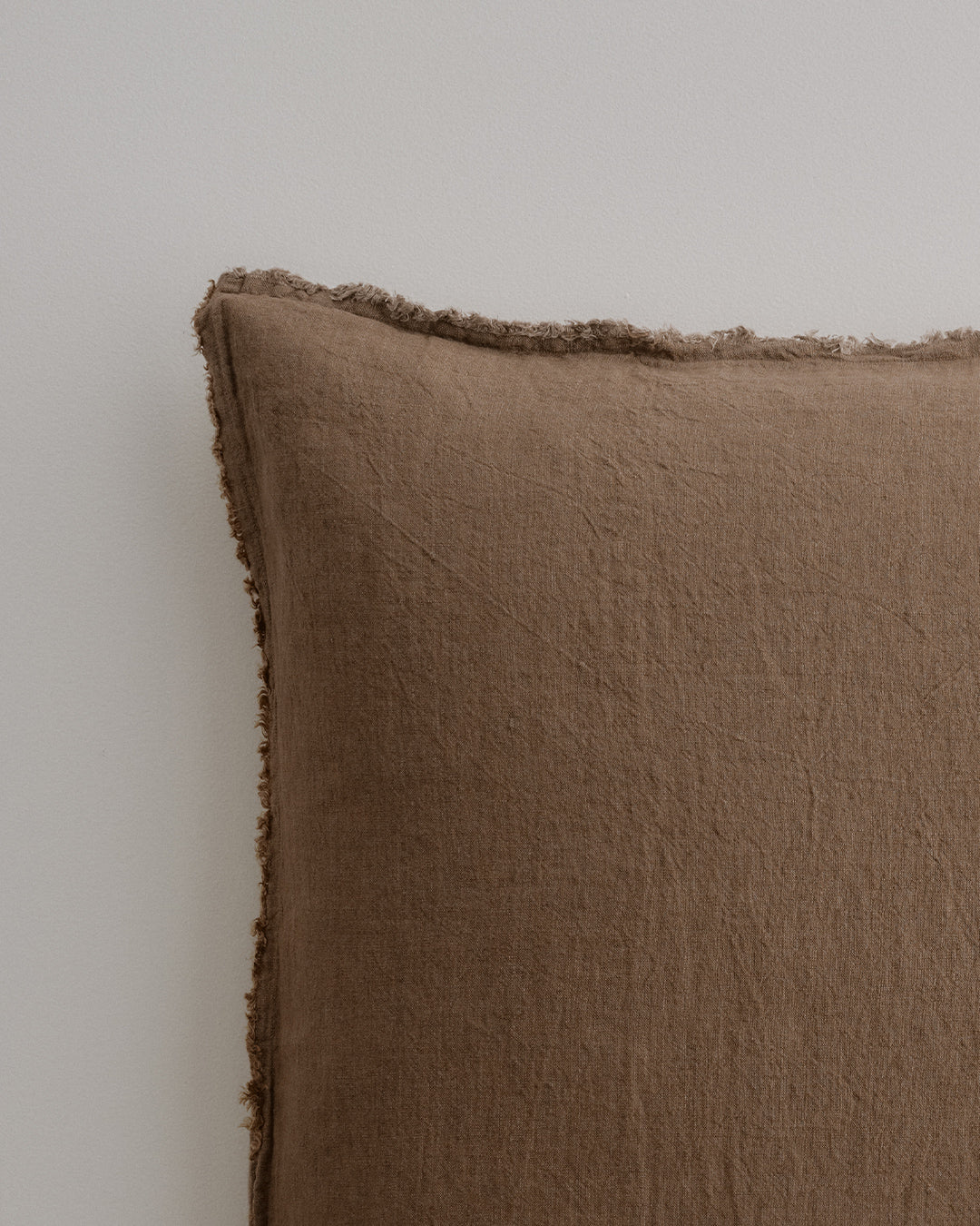 Hale Mercantile Cushion Flocca Linen 50/50