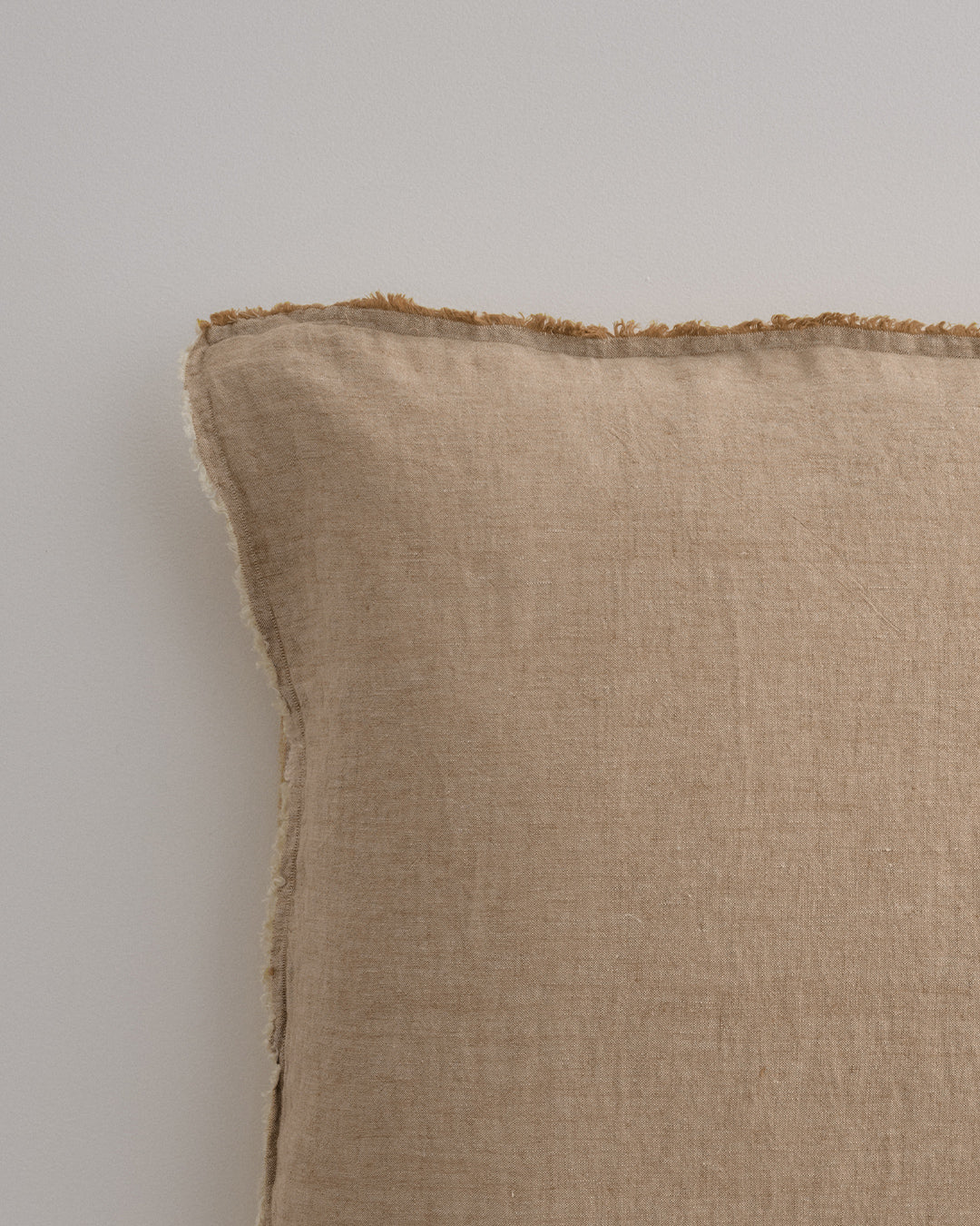 Hale Mercantile Cushion Flocca Linen 50/50