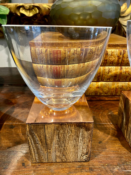 Vase timber stand