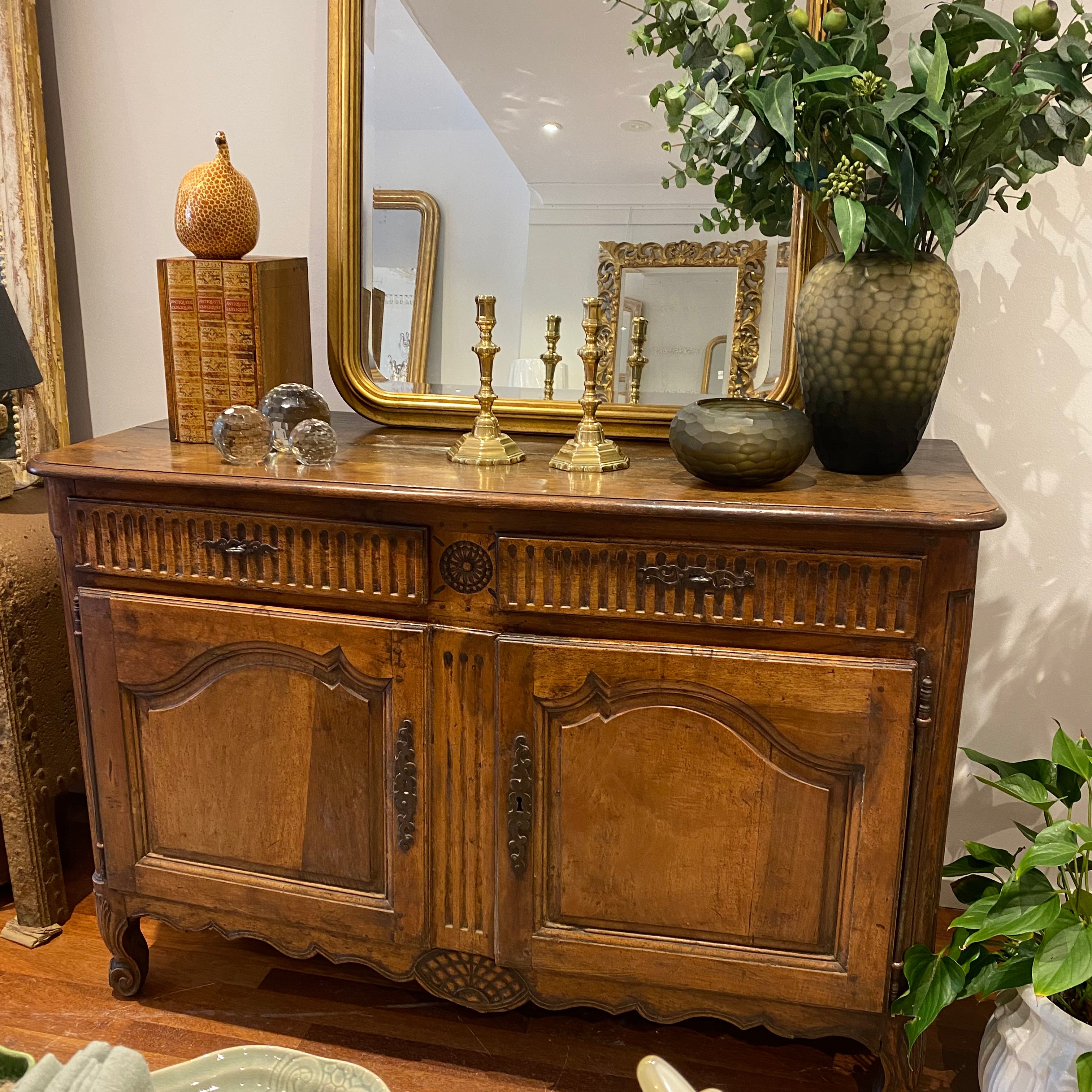 Buffet oak W147