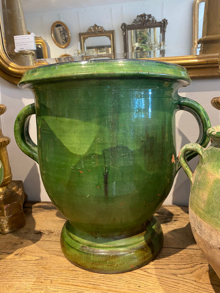 Castelnaudary urn