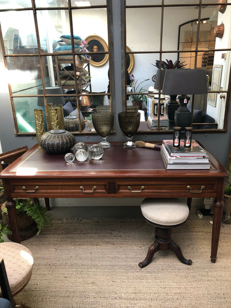 Desk French