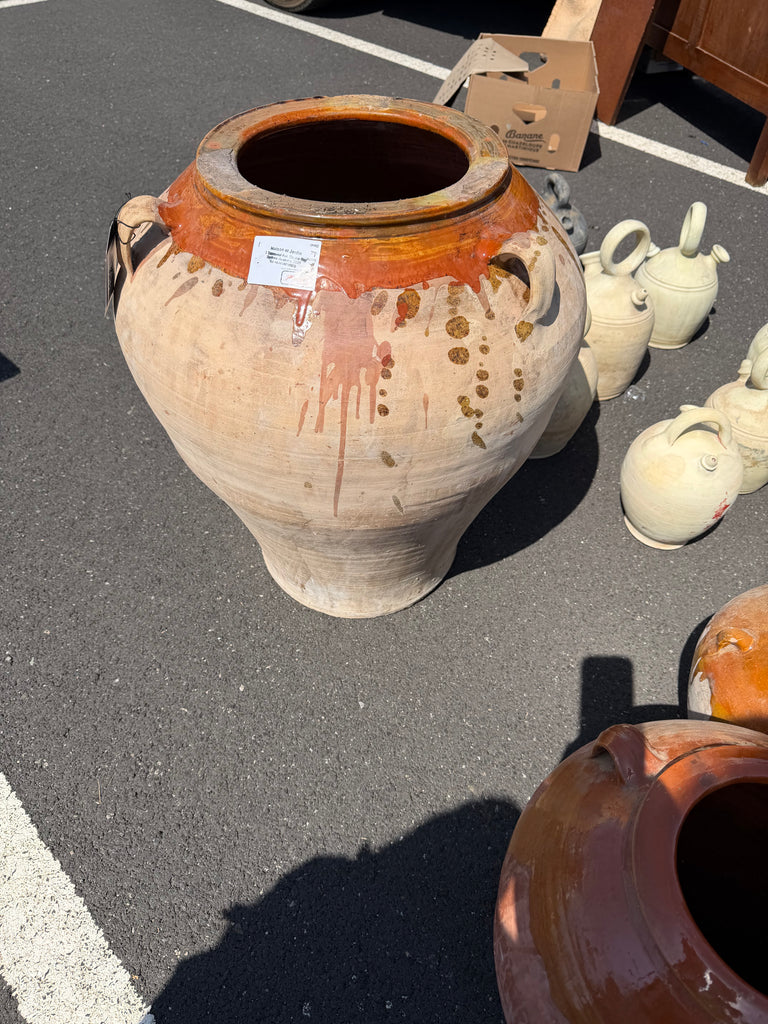 NEW SHIPMENT - Urn