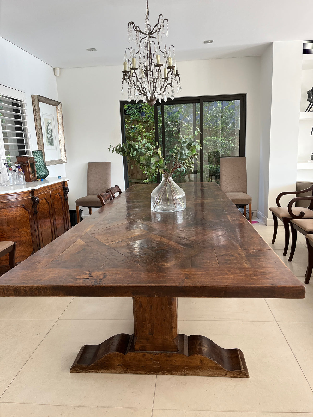 Dining table 350m