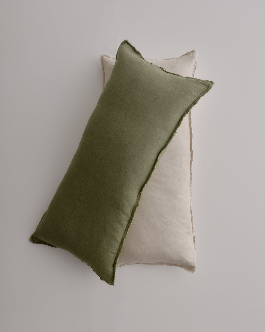 Hale Mercantile Bodycushion Flocca Linen 50/110