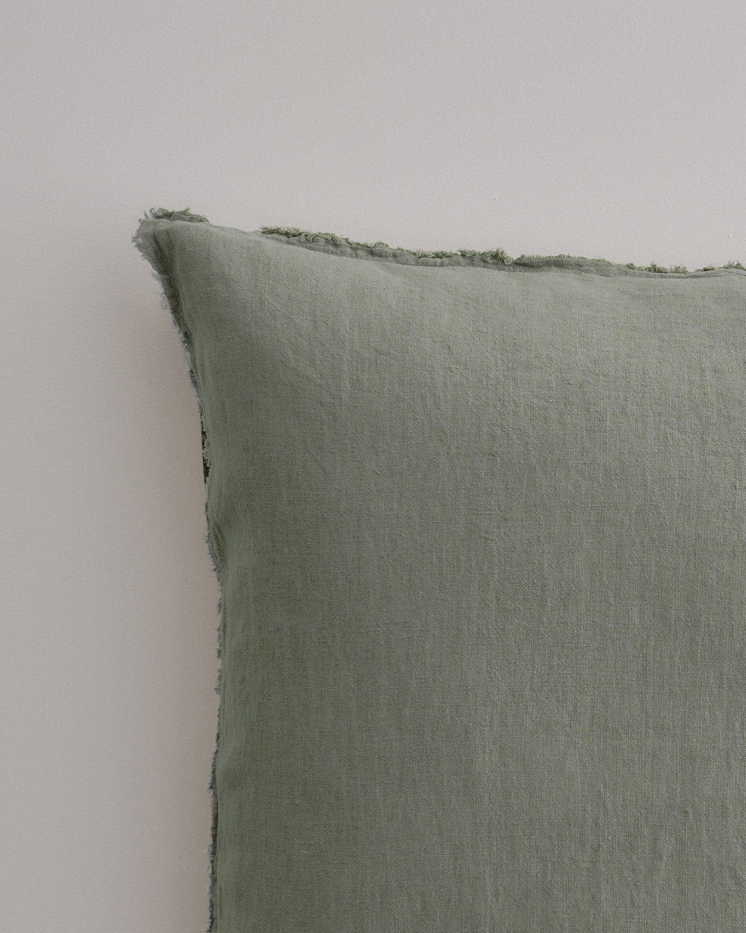 Hale Mercantile Cushion Flocca Linen 50/50