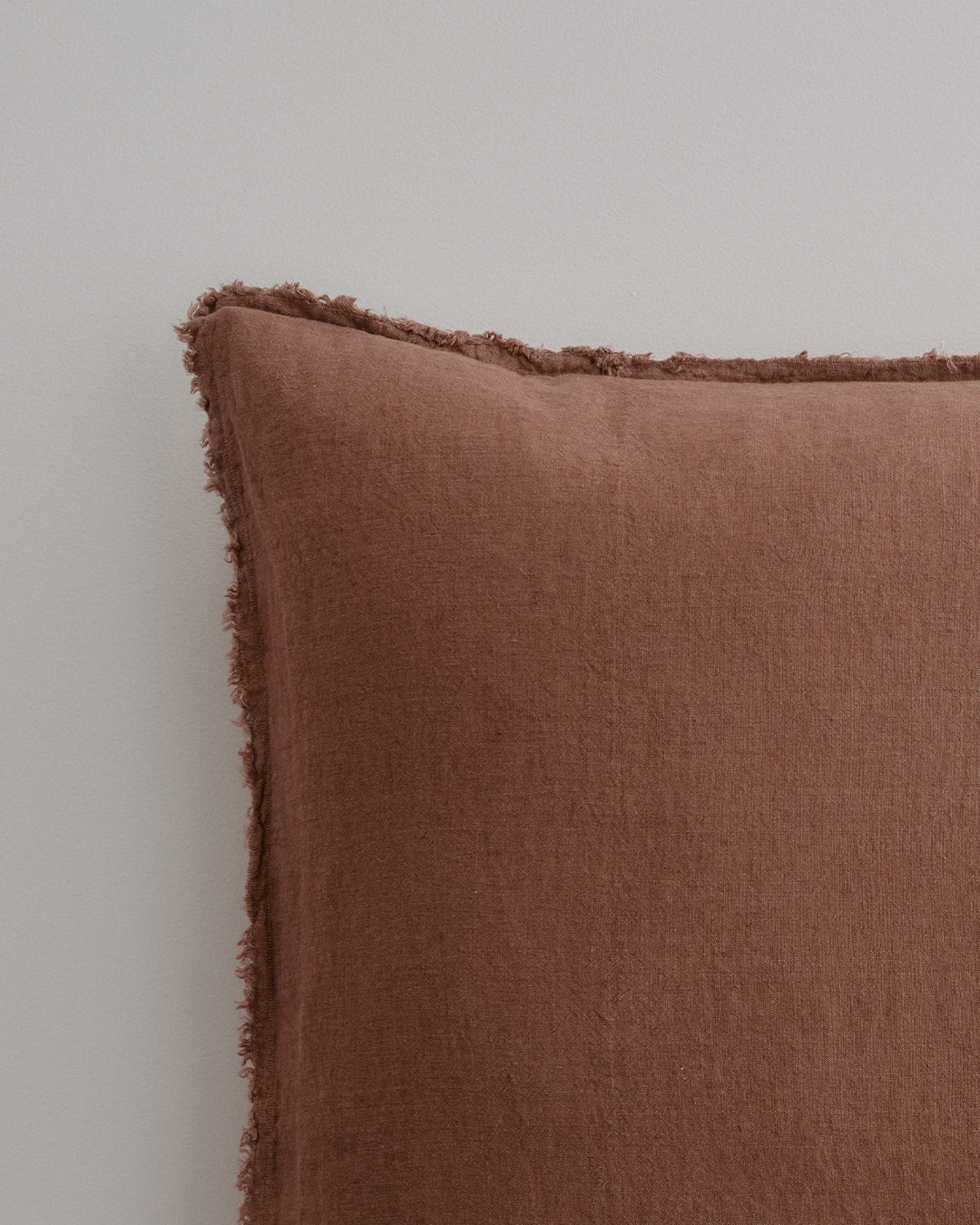 Hale Mercantile Cushion Flocca Linen 50/50