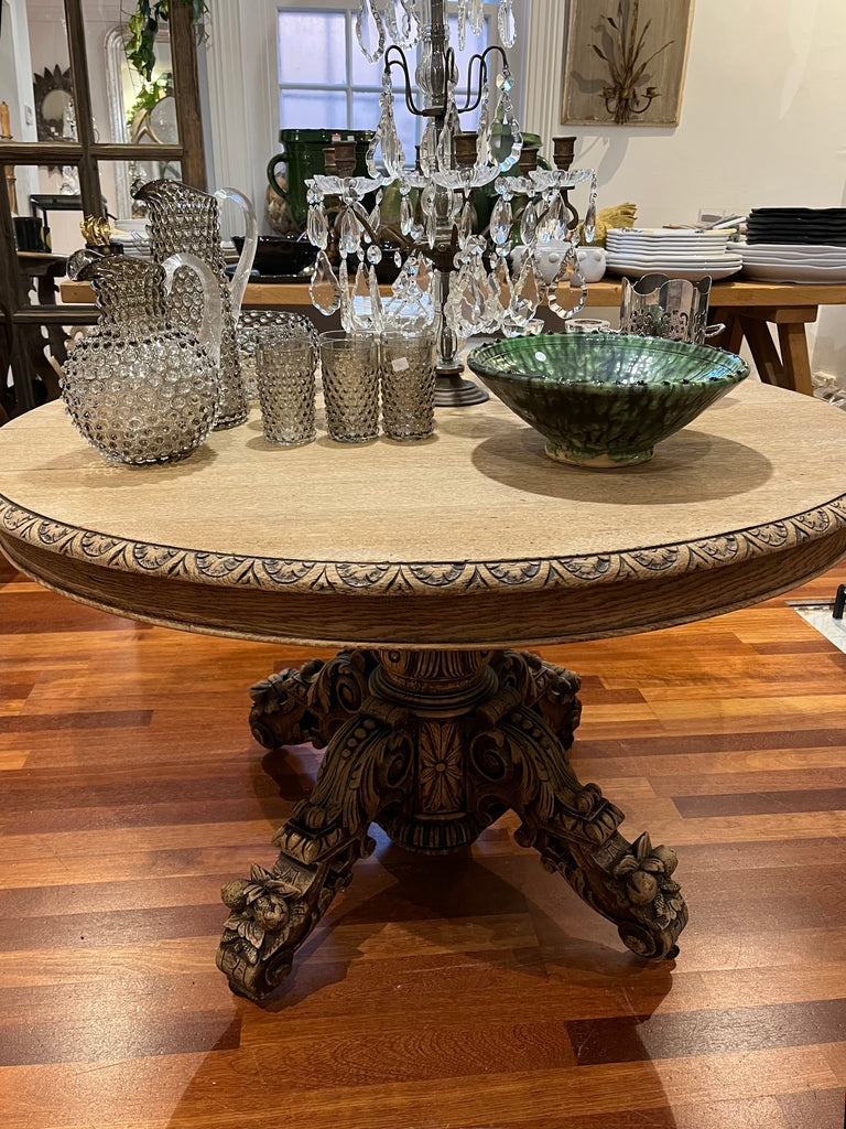 Centre French table bleached oak L125 x D115 x H75