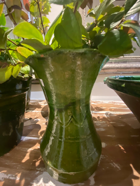 Provençal Green vase H23