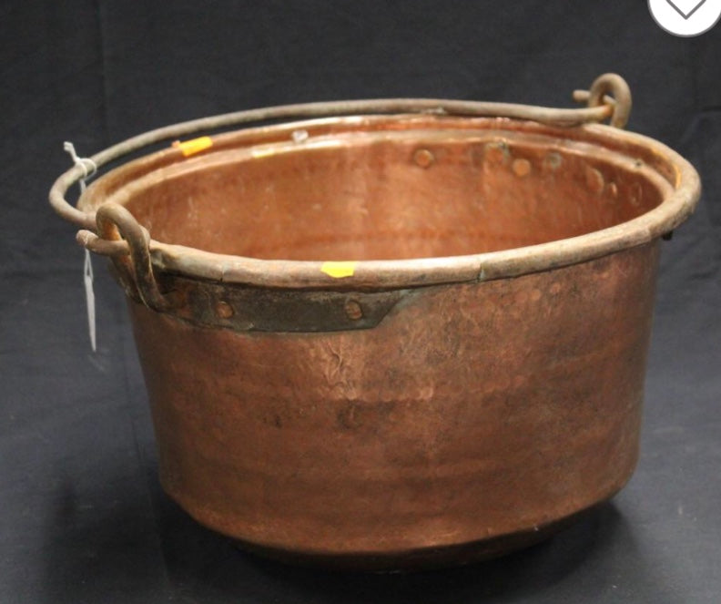 Copper pot with handle D35